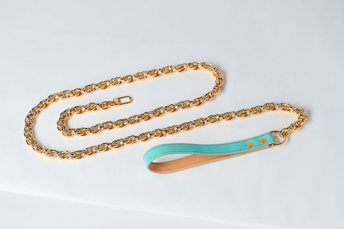 The Serpent | Luxury Lead