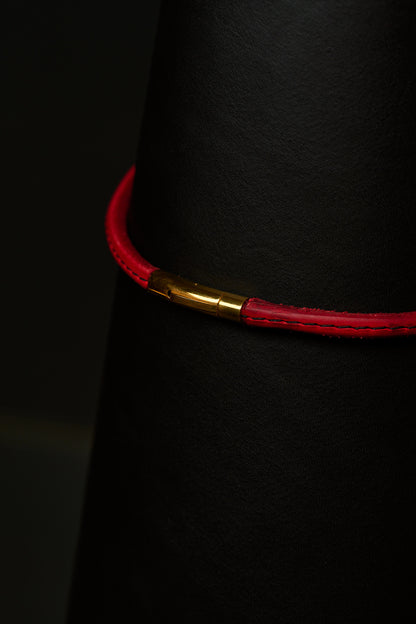 The Peek-A-Boo | Leather Day Collar